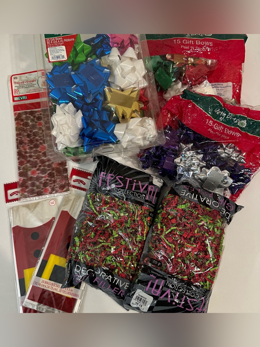 NEW - CHRISTMAS GIFT WRAP ITEM BUNDLE